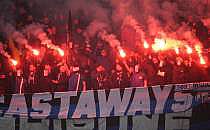 HSV-Fans mit Pyrotechnik (Archiv), über dts Nachrichtenagentur