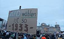 Demo gegen Rechtsextremismus (Archiv), über dts Nachrichtenagentur