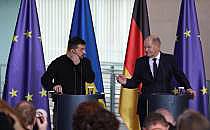 Wolodymyr Selenskyj und Olaf Scholz am 16.02.2024, &uuml;ber dts Nachrichtenagentur