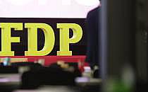 FDP-Logo auf Parteitag (Archiv), über dts Nachrichtenagentur