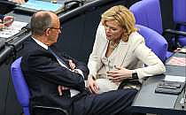 Friedrich Merz und Julia Kl&ouml;ckner (Archiv), &uuml;ber dts Nachrichtenagentur