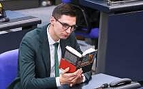 Sepp M&uuml;ller liest 