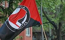 Antifa-Fahne (Archiv), über dts Nachrichtenagentur