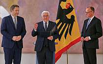 Lars Klingbeil, Frank-Walter Steinmeier und Friedrich Merz (Archiv), &uuml;ber dts Nachrichtenagentur