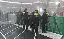 Polizisten bei Lollapalooza-Festival im Olympiastadion am 12.07.2025, über dts Nachrichtenagentur