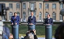 Klingbeil, Merz, Dobrindt bei Kabinettsklausur in der Villa Borsig am 01.10.2025, &uuml;ber dts Nachrichtenagentur