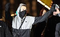 Neonazi bei Legida-Demo (Archiv), über dts Nachrichtenagentur