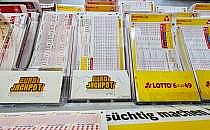 Spielscheine für Eurojackpot und Lotto 6 aus 49, über dts Nachrichtenagentur